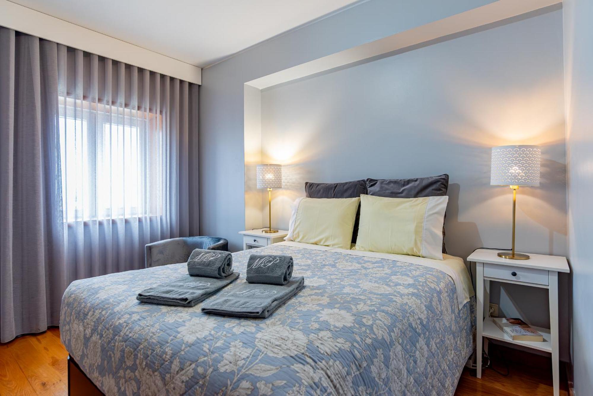 Avenida Apartment By Mp Vila Nova de Gaia Bagian luar foto